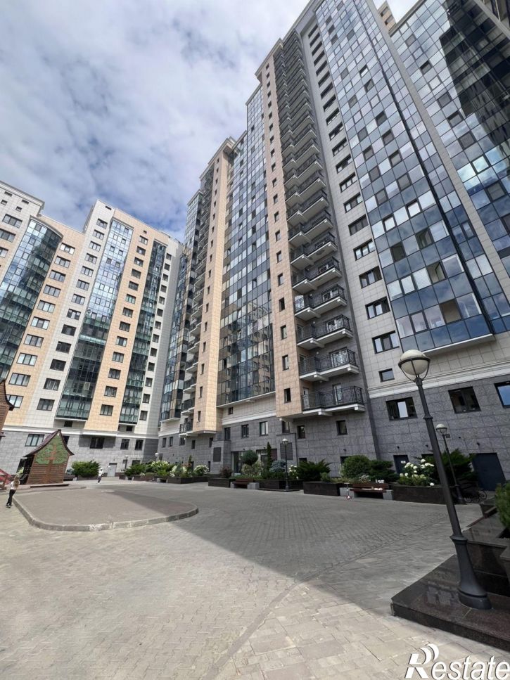 4-комн квартира Самарская улица, 200А