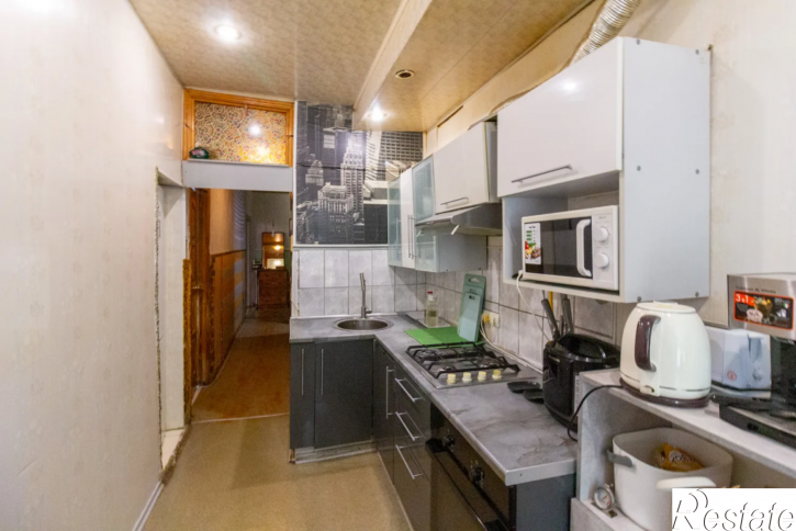 3-комн квартира Победы улица, 104А