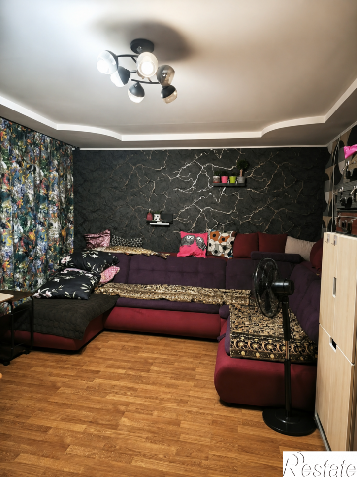 3-комн квартира Коломинская улица, 25