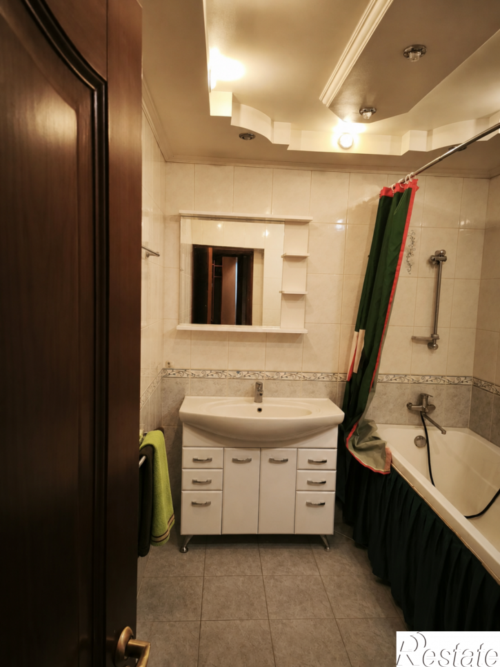 3-комн квартира Коломинская улица, 25