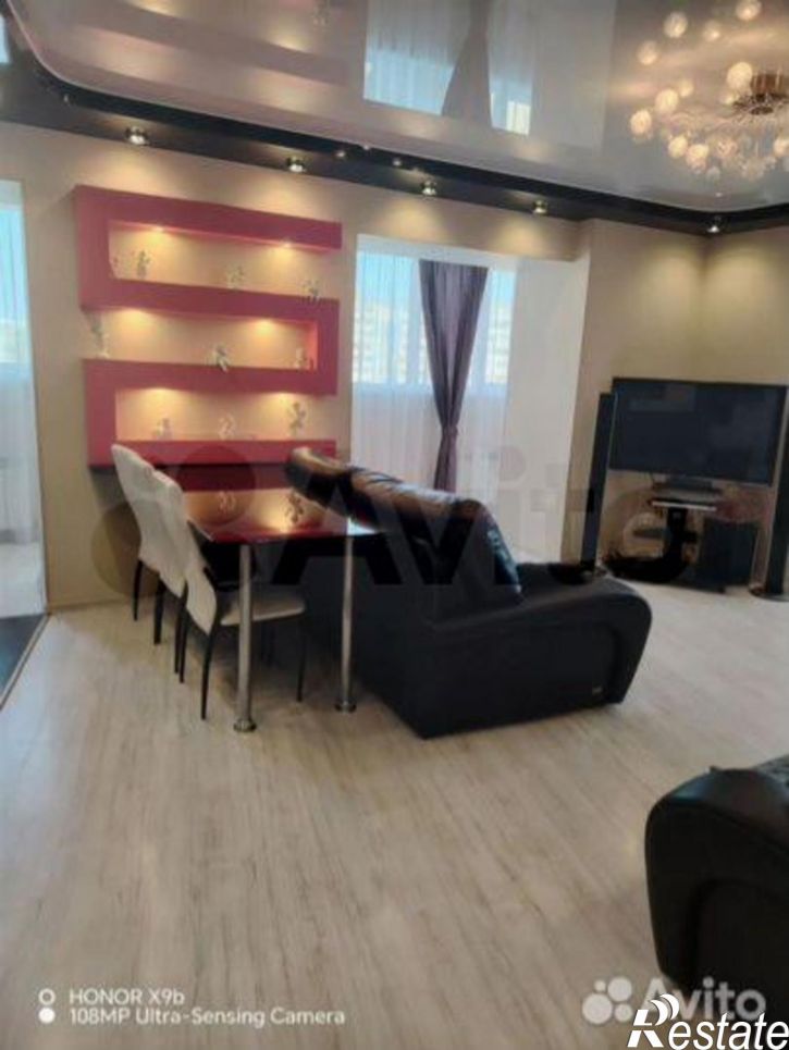 3-комн квартира Молодежная улица, 6А