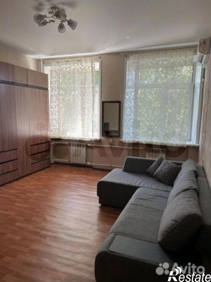 3-комн квартира Николая Панова улица, 4