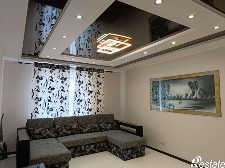 3-комн квартира Михаила Сорокина улица, 26