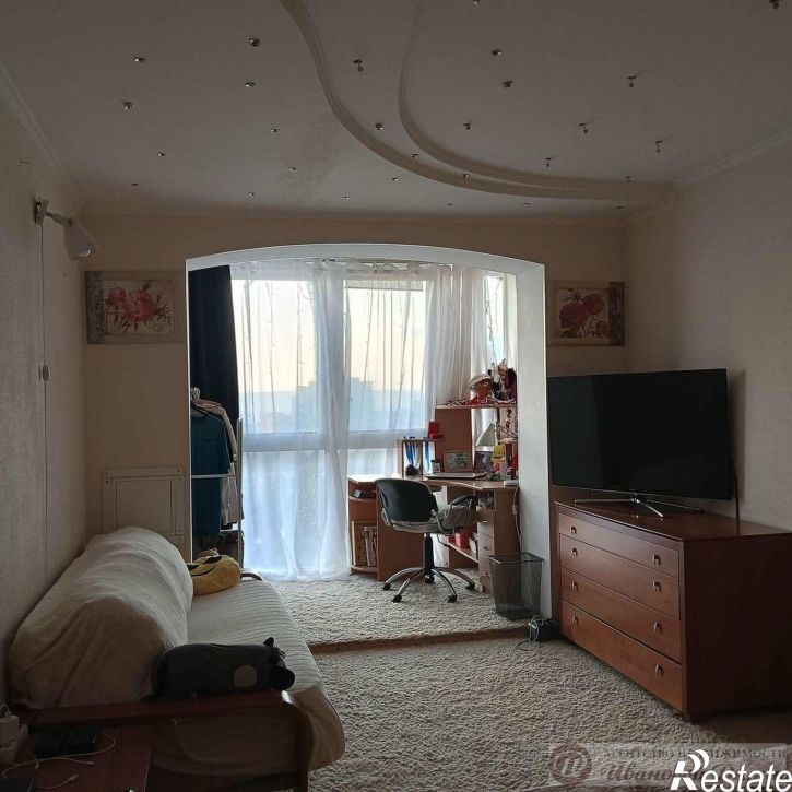 3-комн квартира Молодежная улица, 1