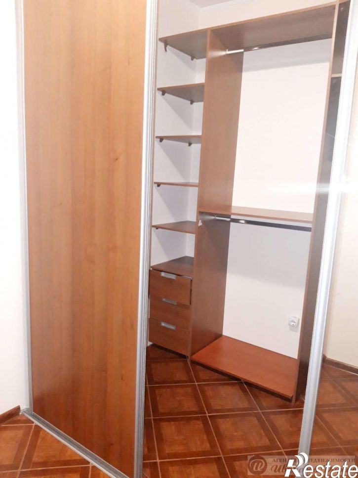 1-комн квартира Революционная улица, 4