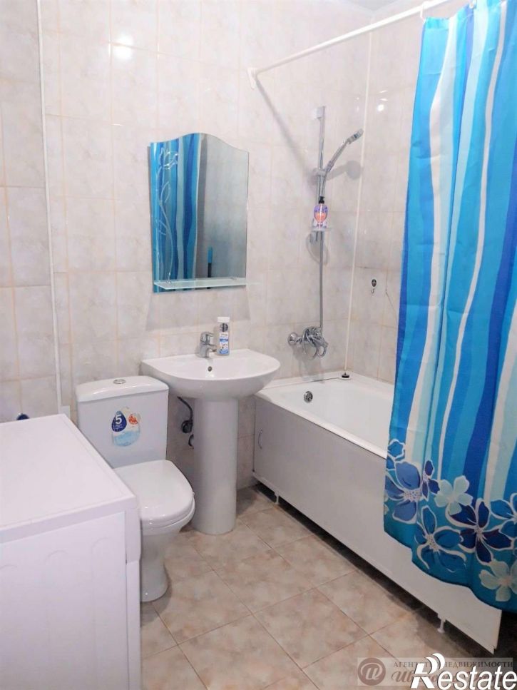 1-комн квартира Революционная улица, 4