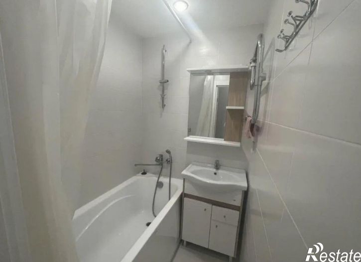 2-комн квартира Авроры улица, 92