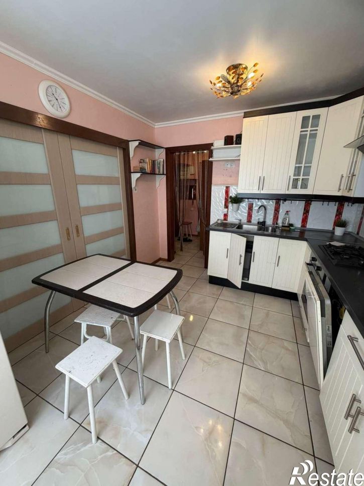 2-комн квартира Евгения Золотухина улица, 20