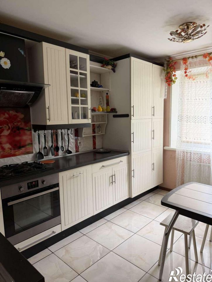 2-комн квартира Евгения Золотухина улица, 20
