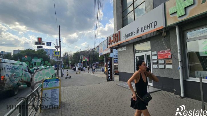 Торговое помещение Дыбенко улица, 22