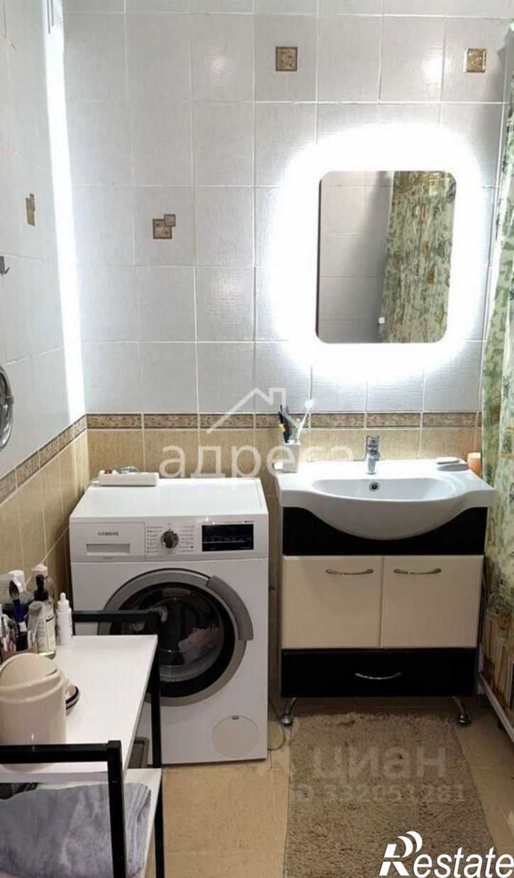 3-комн квартира ул Демократическая, 35,  д. 35