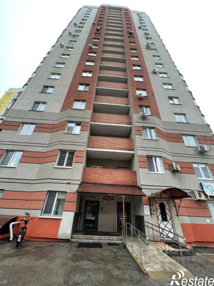 2-комн квартира пр-ка 7-я, 114,  д. 114