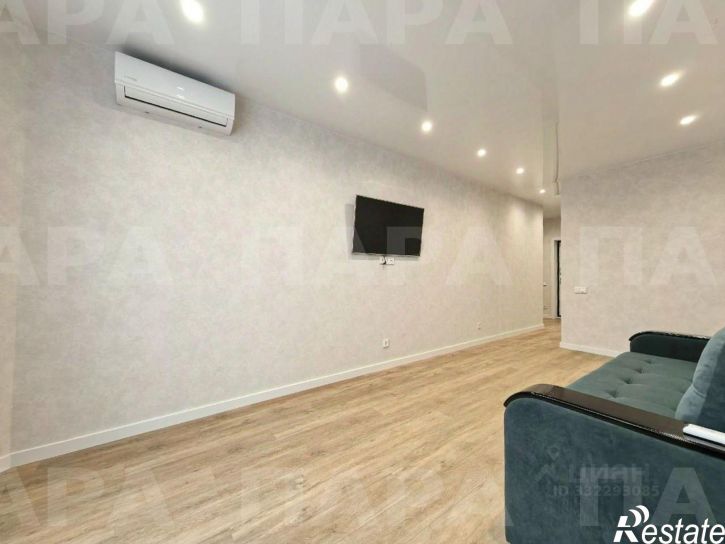 2-комн квартира пр-кт Карла Маркса, 233,  д. 233