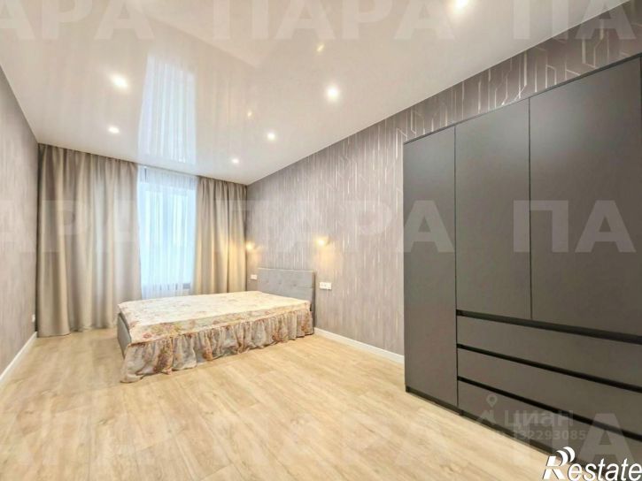 2-комн квартира пр-кт Карла Маркса, 233,  д. 233