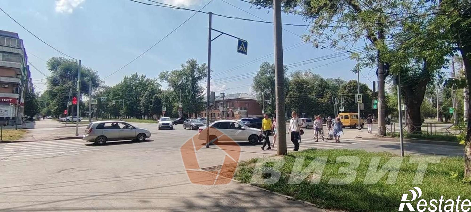 Сдать торговое помещение за 70 000 рублей на Вольская улица, 79
