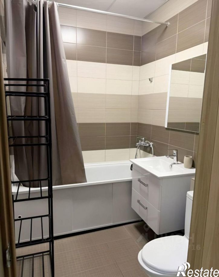 1-комн квартира пр-ка Третья, 94Н,  д. 94Н