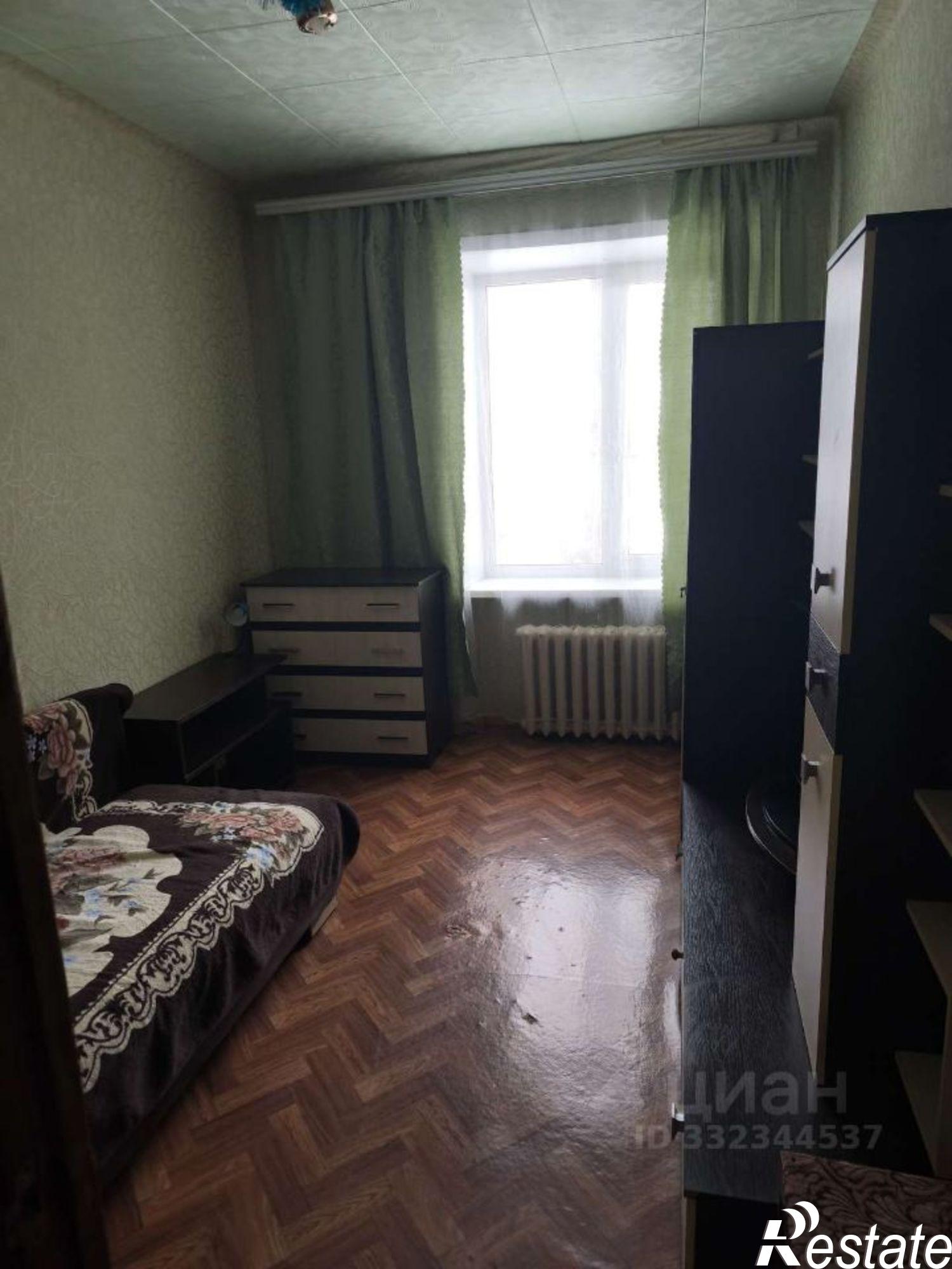 Сдать комнату за 10 000 рублей на пр-кт Кирова, 82