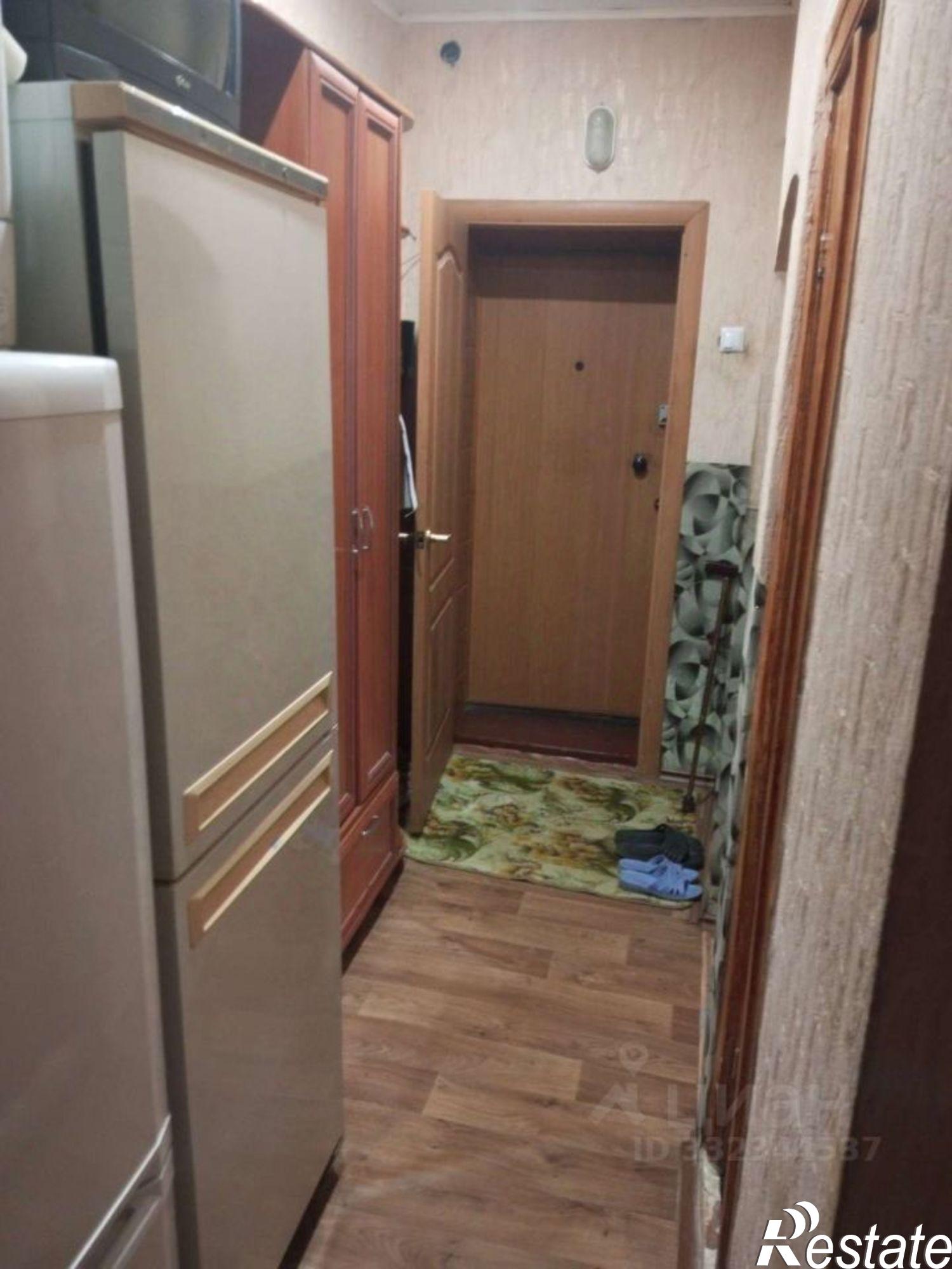 Сдать комнату за 10 000 рублей на пр-кт Кирова, 82