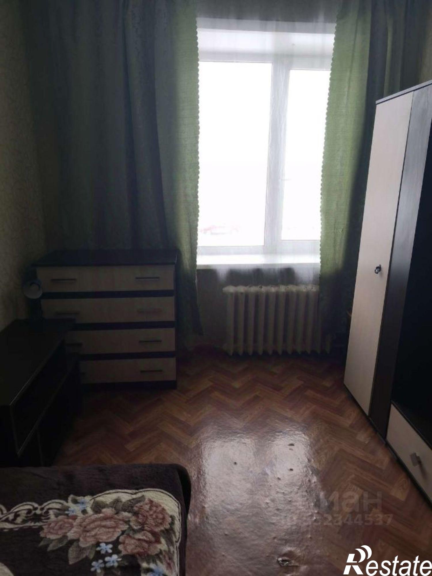 Сдать комнату за 10 000 рублей на пр-кт Кирова, 82