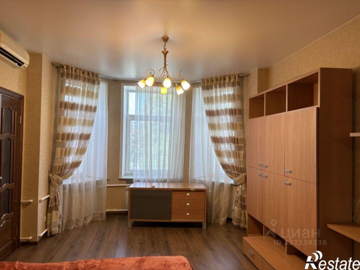 1-комн квартира Волжский пр-кт, 37,  д. 37