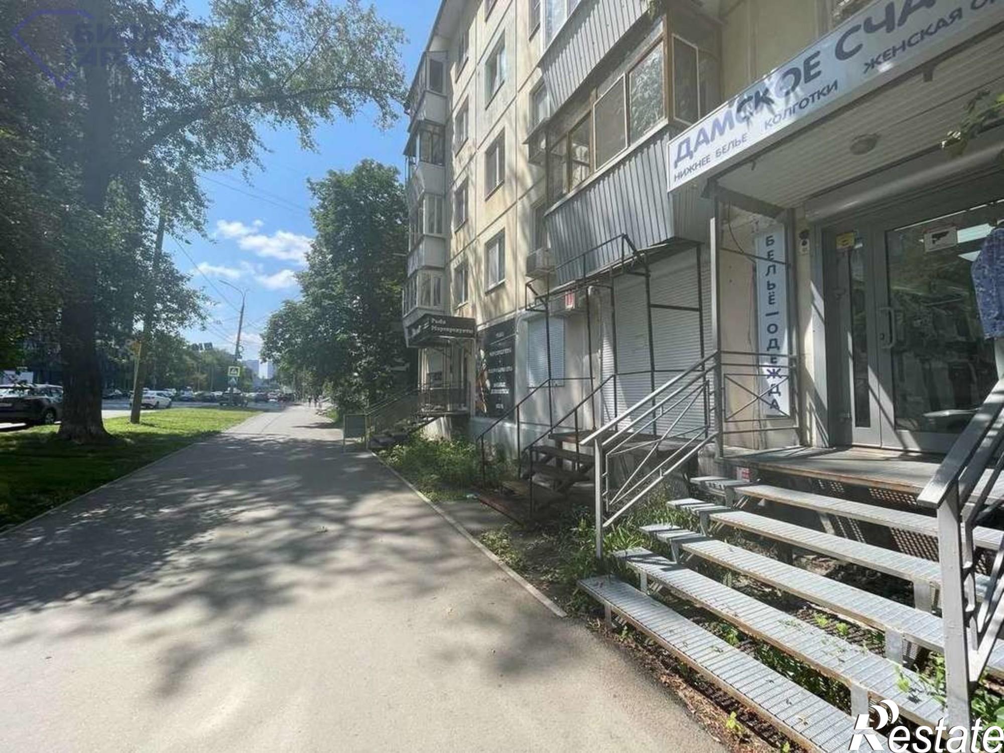 Сдать торговое помещение за 45 000 рублей на Мичурина улица, 120