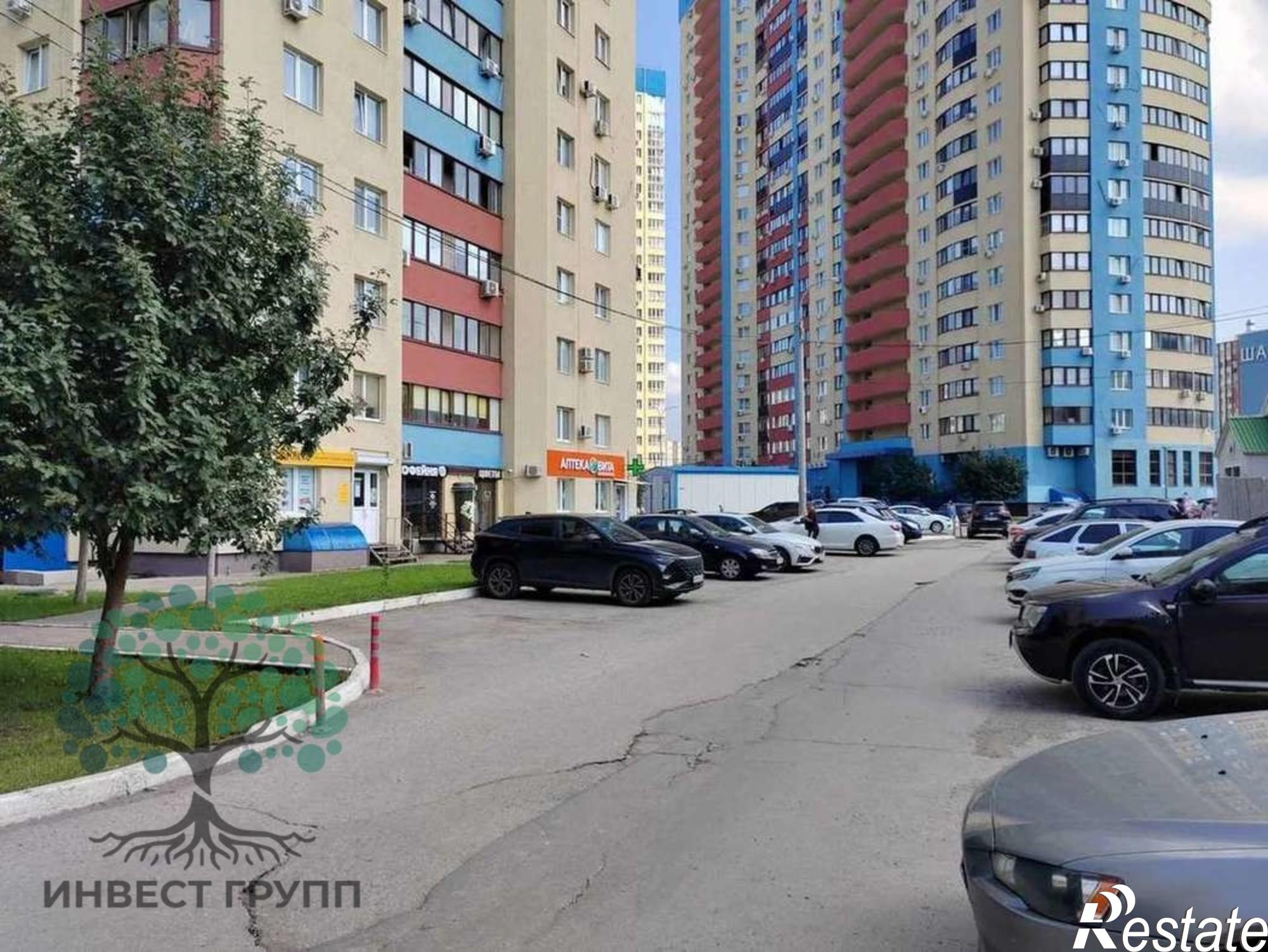 Купить торговое помещение за 15 500 000 рублей на Молодежная улица, 18