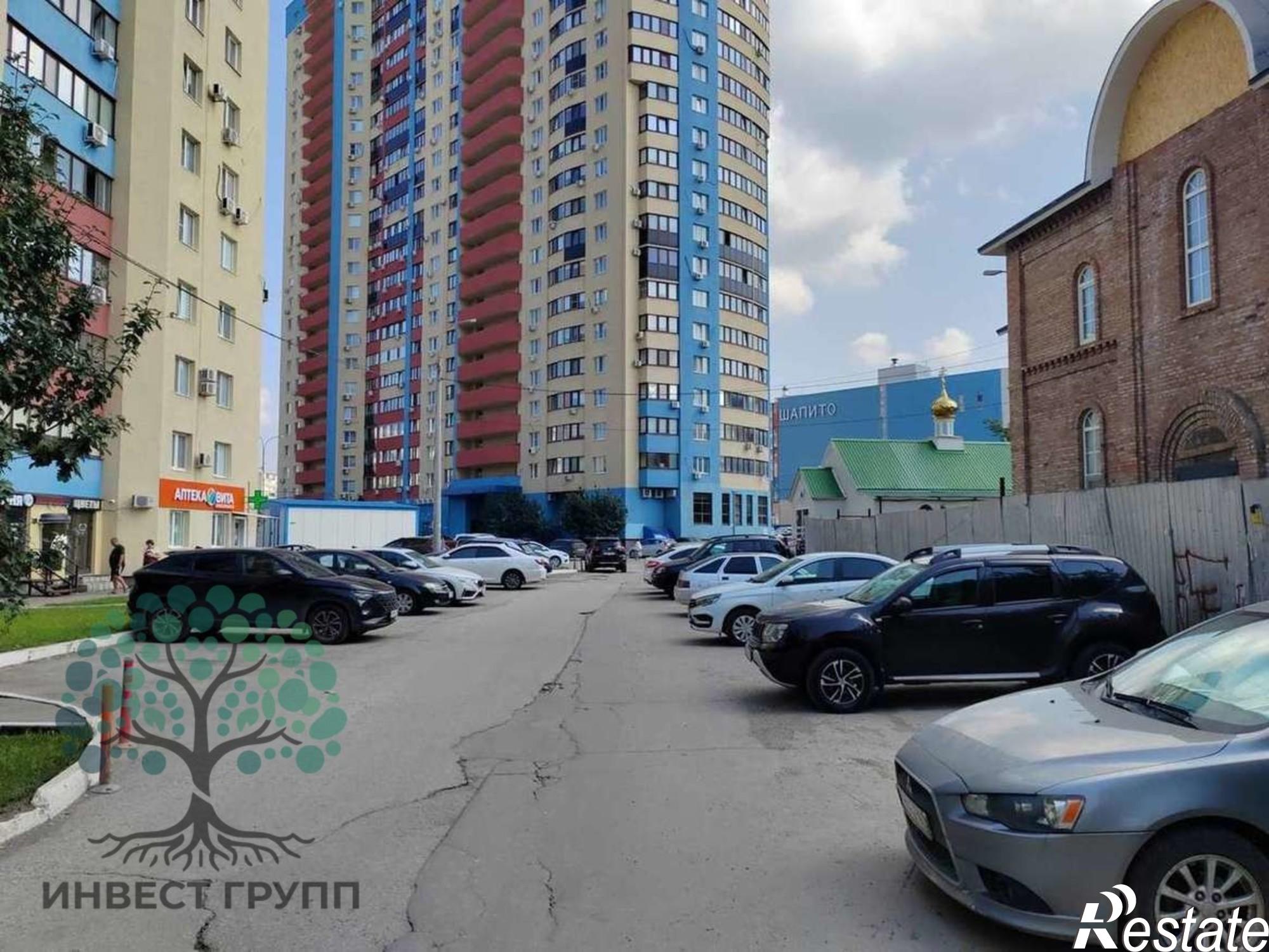 Купить торговое помещение за 15 500 000 рублей на Молодежная улица, 18