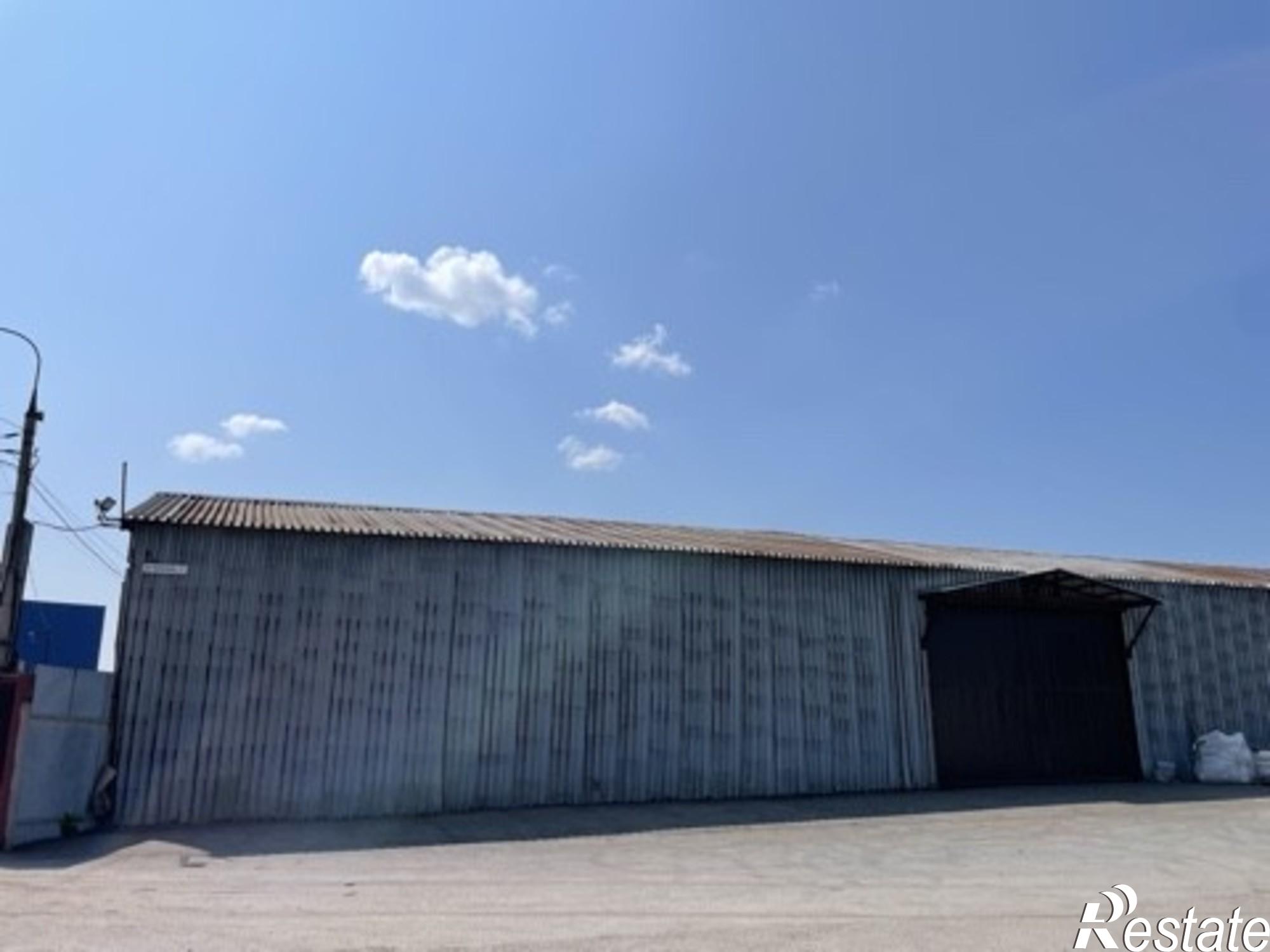 Сдать складское помещение за 144 840 рублей на Калинина улица, 1