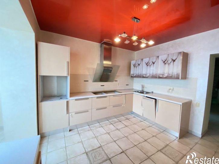 4-комн квартира Карла Маркса проспект, 55
