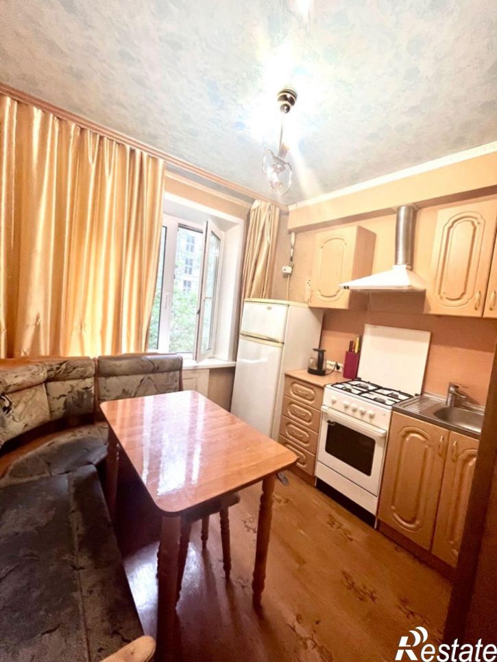 1-комн квартира Георгия Димитрова улица, 66