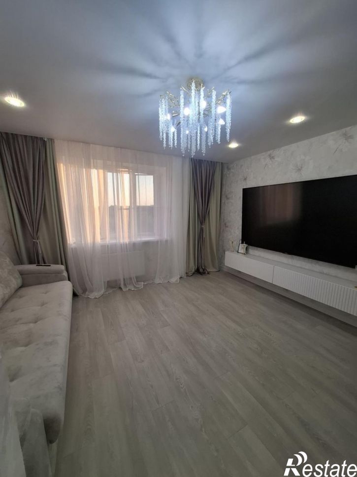 2-комн квартира Василия Татищева улица, 3