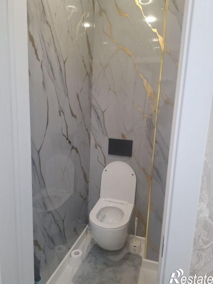 2-комн квартира Василия Татищева улица, 3