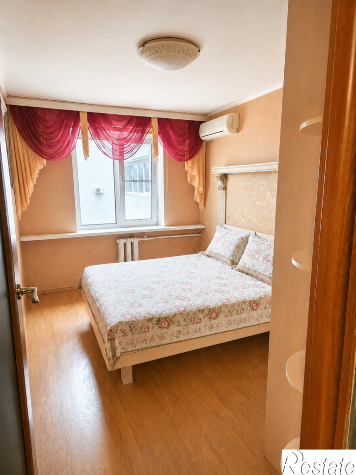 3-комн квартира Коломинская улица, 25