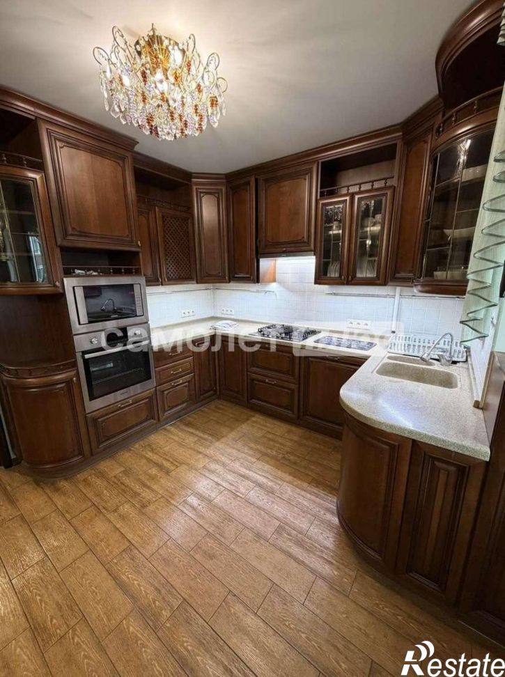 2-комн квартира Съездовская улица, 10А