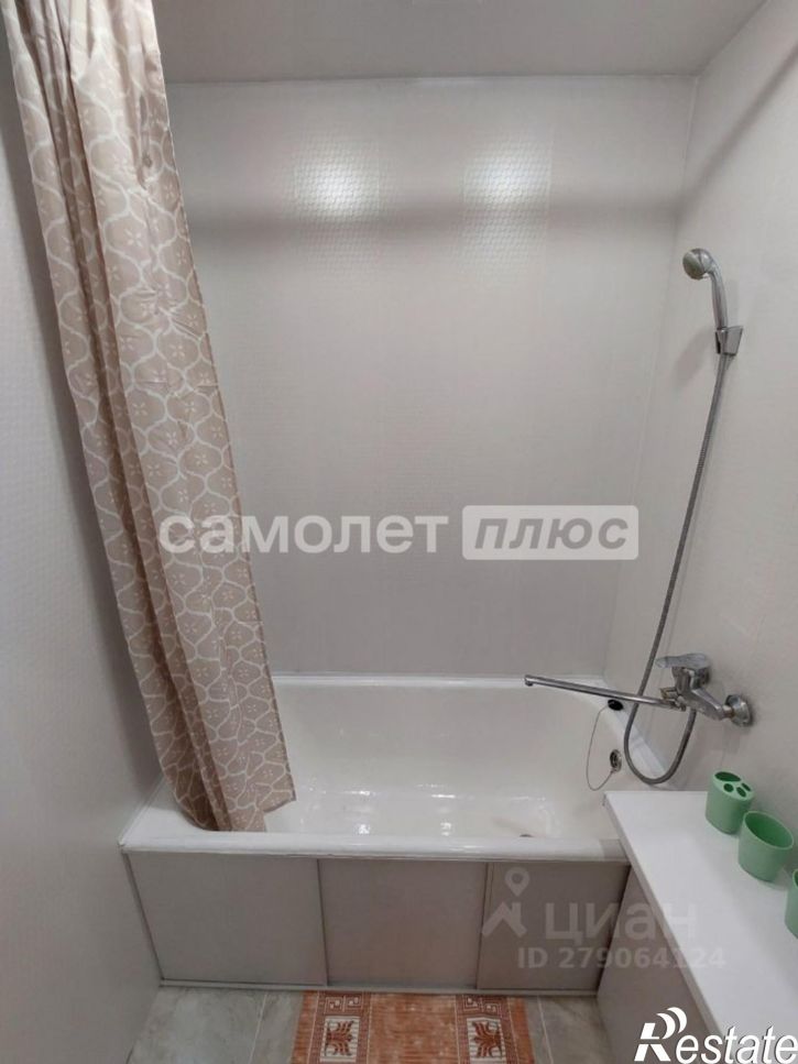 3-комн квартира Ленина проспект, 1