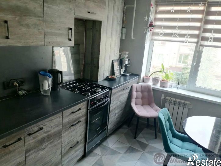 2-комн квартира Мира улица, 75