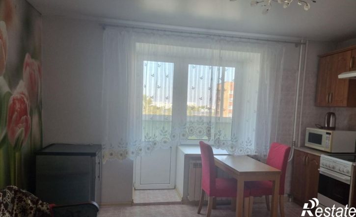 2-комн квартира Гагарина улица, 21