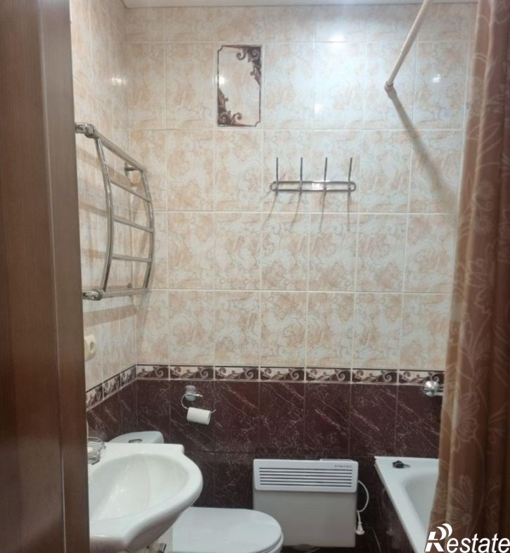 2-комн квартира Гагарина улица, 21