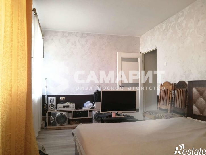 3-комн квартира Гаражная улица, 45к2