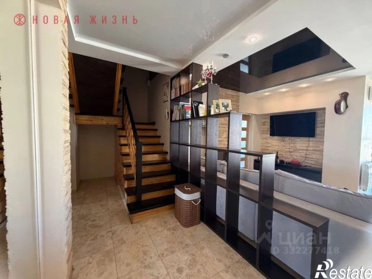 3-комн квартира Ново-Садовая ул, 303А