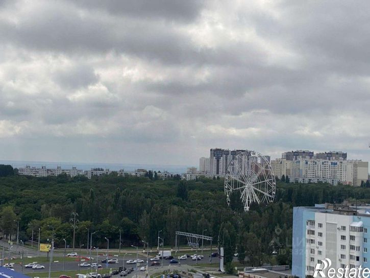 3-комн квартира улица Ново-Садовая,дом 311Б