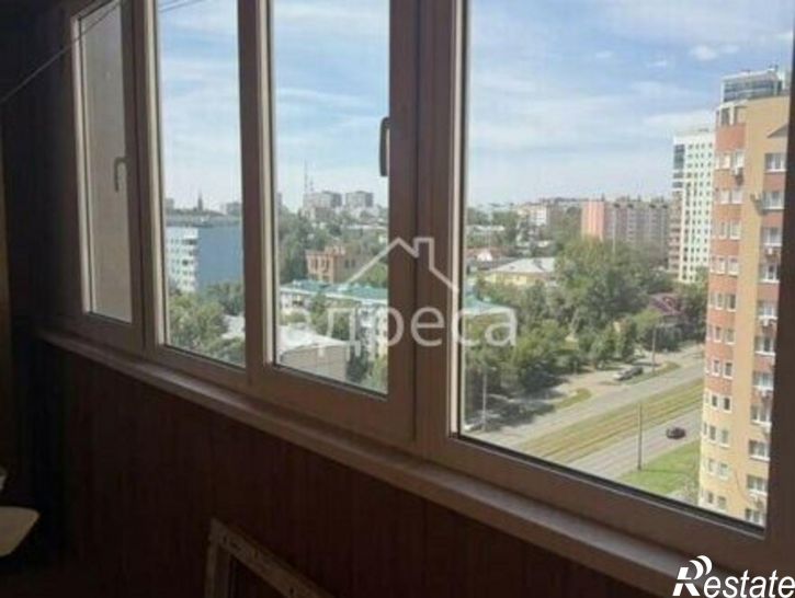 2-комн квартира пр-кт Карла Маркса, 304,  д. 304