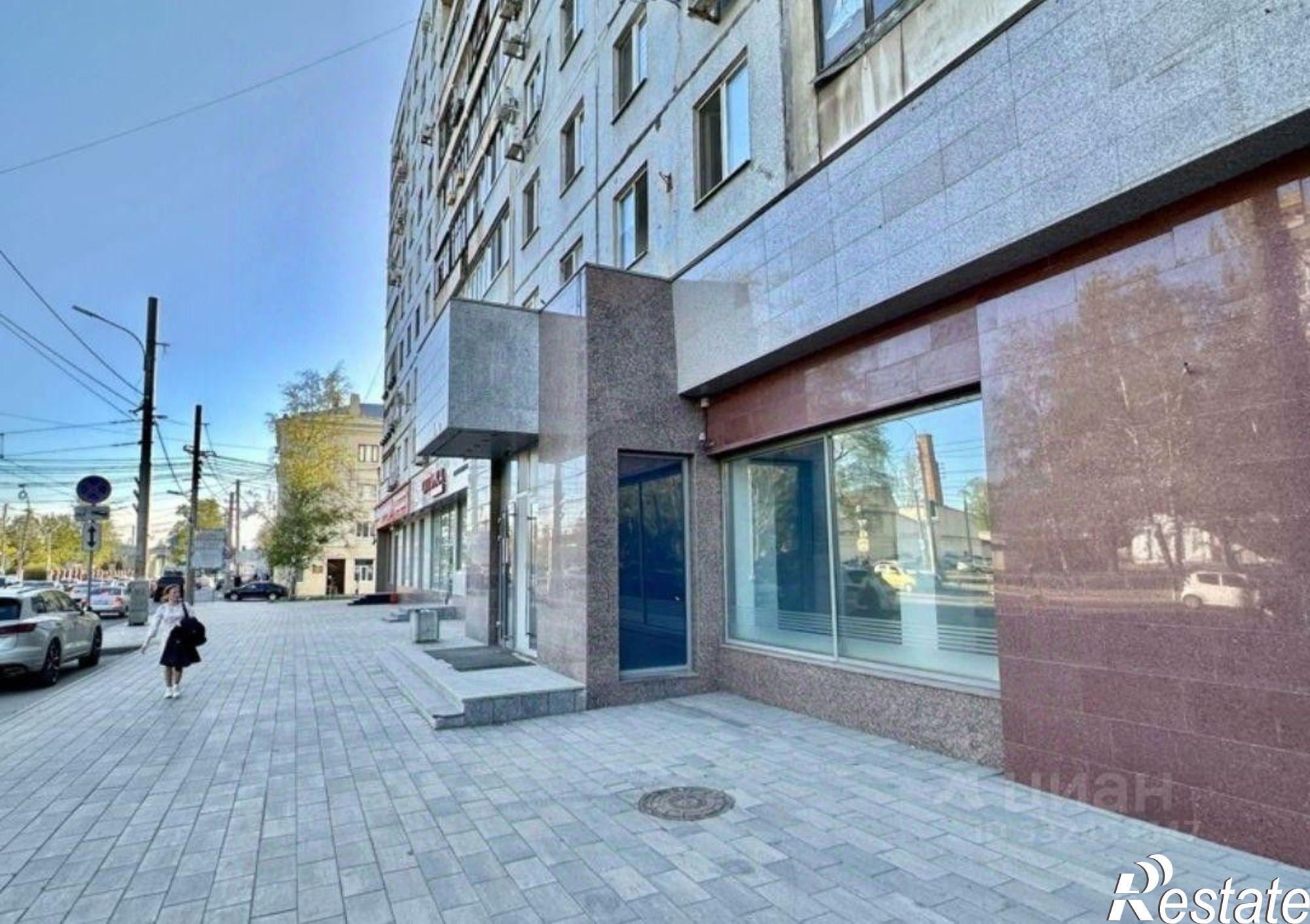 Сдать торговое помещение за 175 500 рублей на ул Мичурина, 46