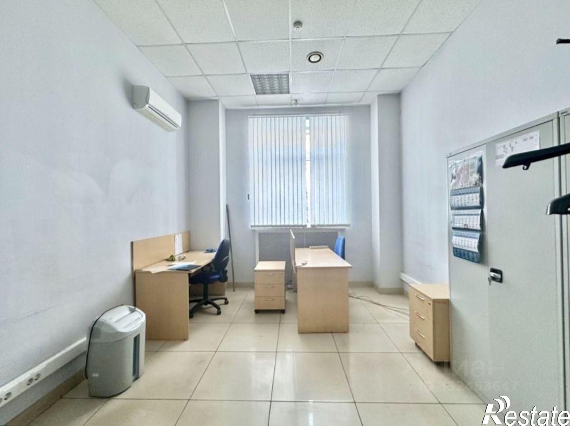 Сдать торговое помещение за 175 500 рублей на ул Мичурина, 46