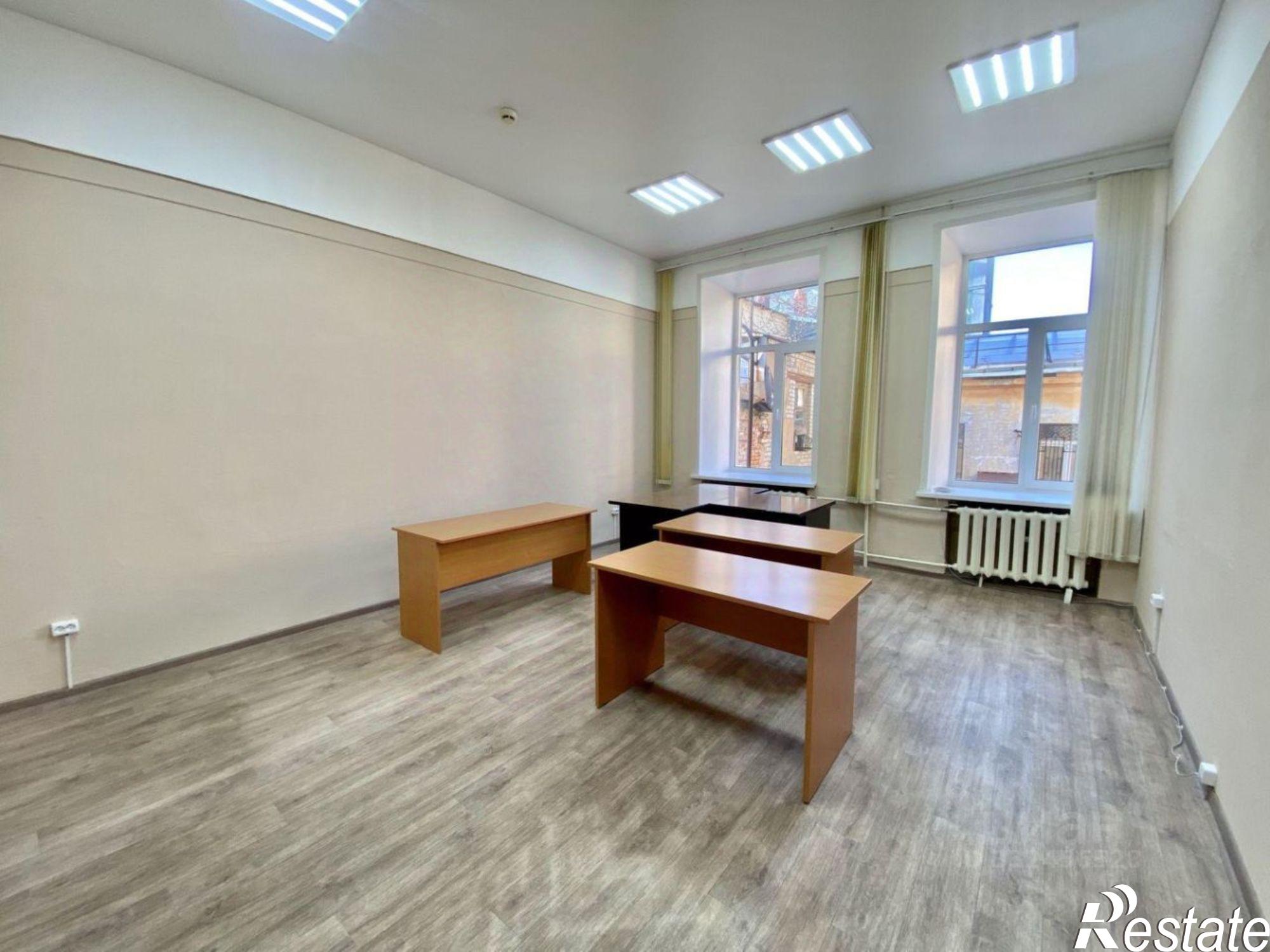 Сдать офис, помещение под офис за 22 950 рублей на ул Куйбышева, 90