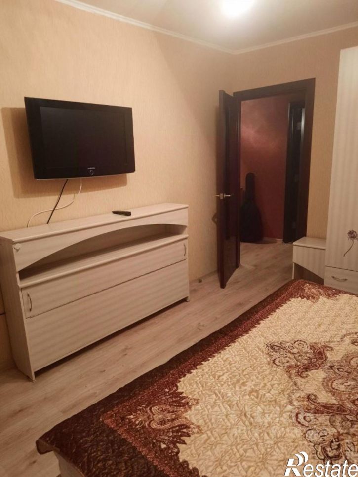 2-комн квартира ул Крайняя, 14,  д. 14
