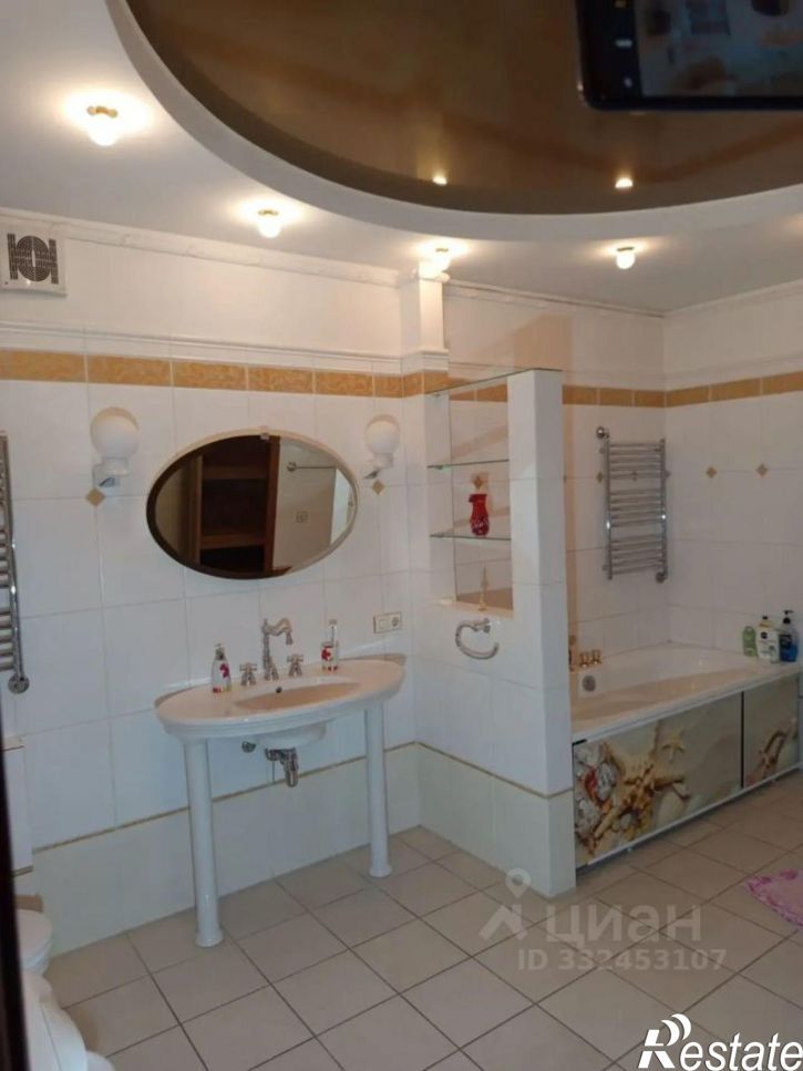 3-комн квартира ул Льва Толстого, 124,  д. 124