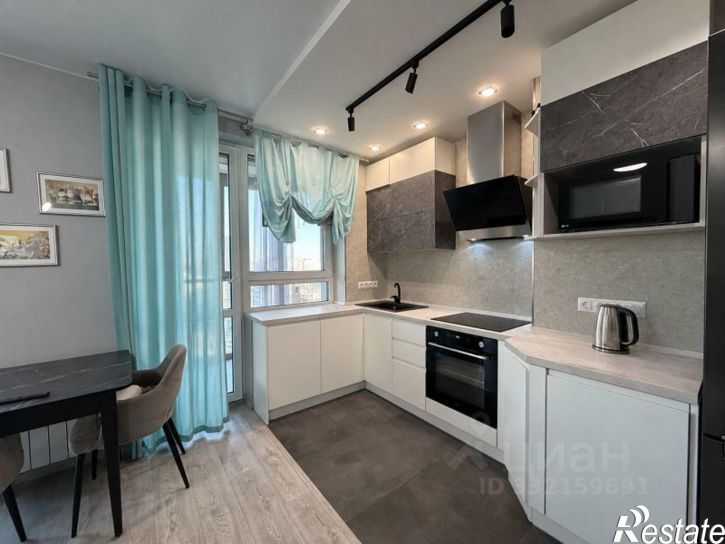 2-комн квартира ул Ново-Садовая, 106г 1,  д. 106г 1,  к. 1