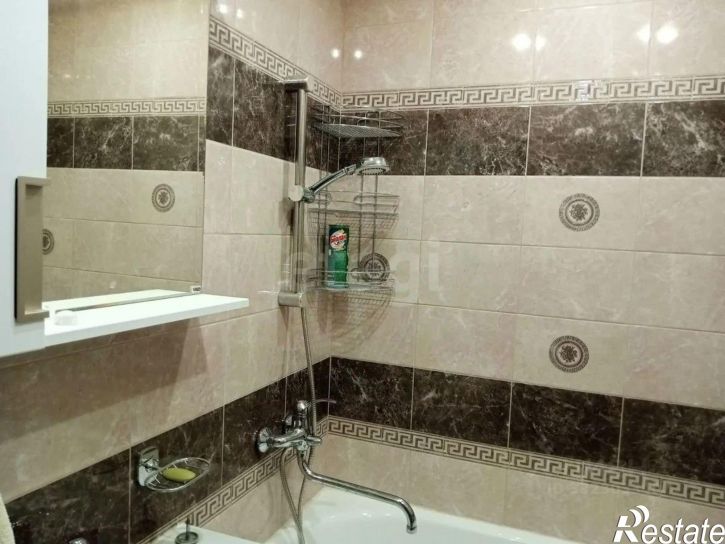 3-комн квартира Пугачевский тракт, 61,  д. 61