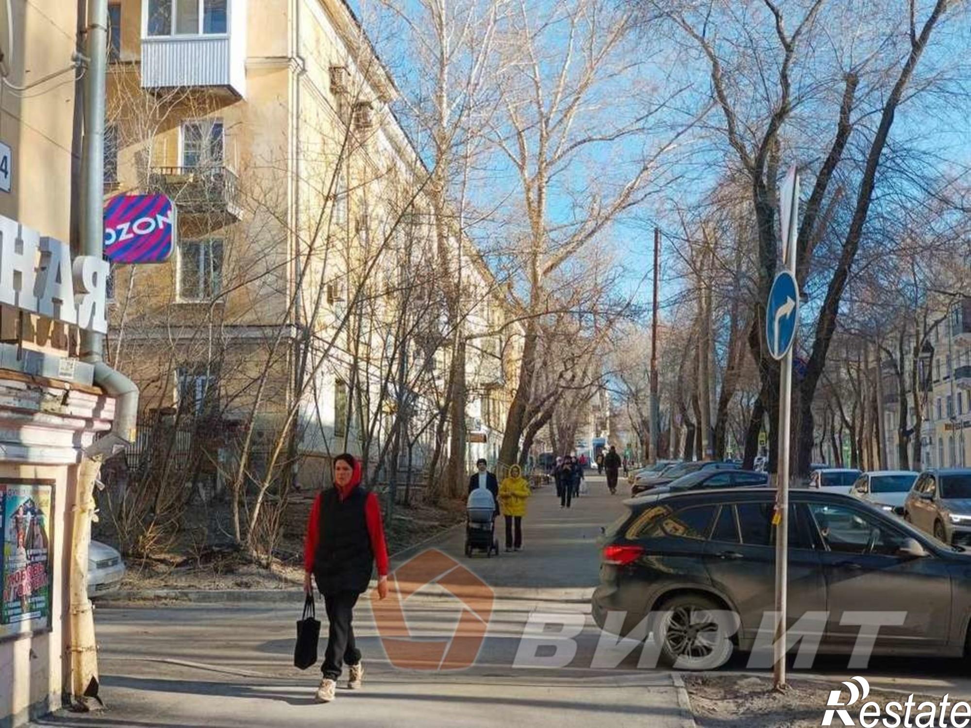 Сдать торговое помещение за 67 000 рублей на Масленникова проспект, 14